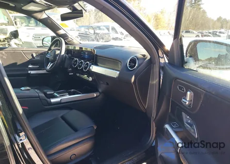 2020 Mercedes-Benz Glb 250 4Matic z USA, uszkodzony, nr VIN W1N4M4HB8LW036130